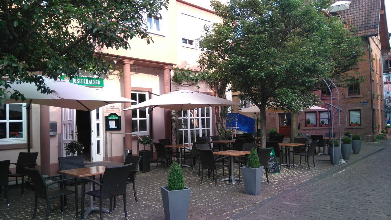 Hotel Loewensteiner Hof Haus Am Neuplatz Wertheim Exterior foto
